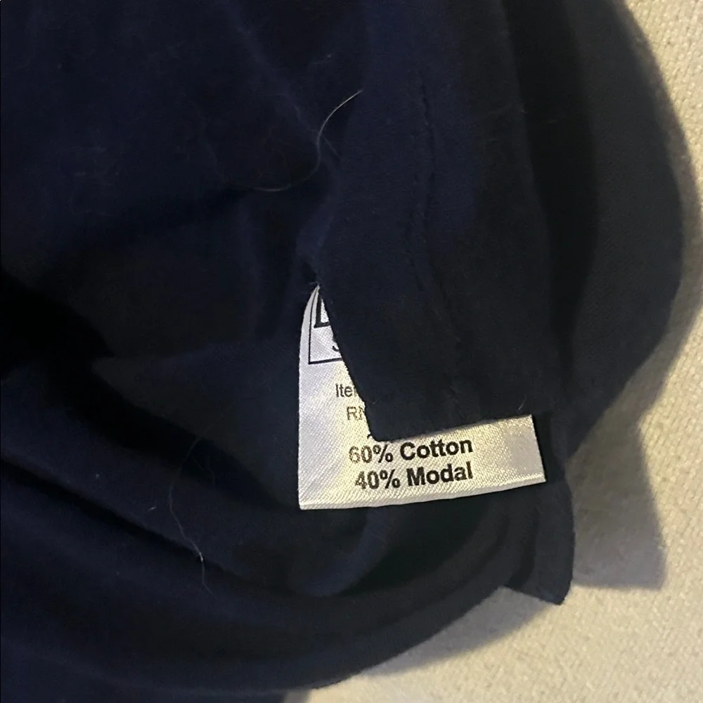 Navy Collared V-Neck Tank Top - Picture 4 of 16